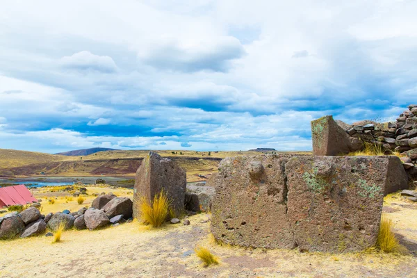 Funerary towers in Sillustani, Peru — Stock Photo, Image