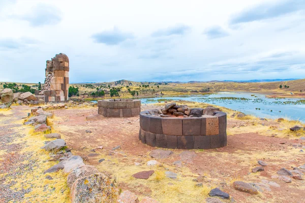 Funerary towers in Sillustani, Peru — Stock Photo, Image