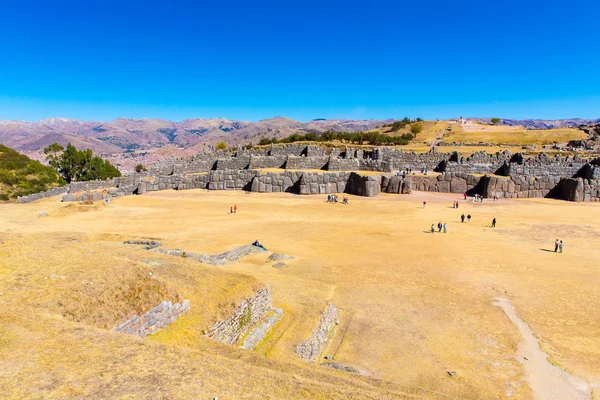 在 saqsaywaman，秘鲁的印加墙 — 图库照片