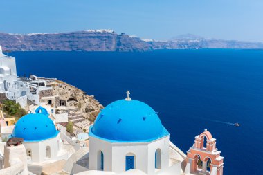 santorini Adası ünlü kilise