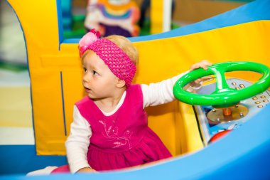 klucz z pustą etykietę złoty