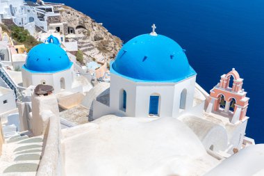 santorini Adası ünlü kilise