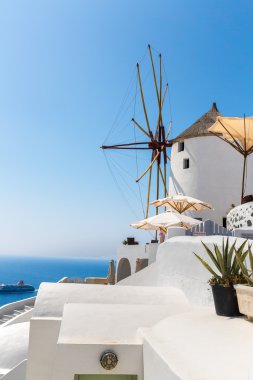 fira Town görünümü