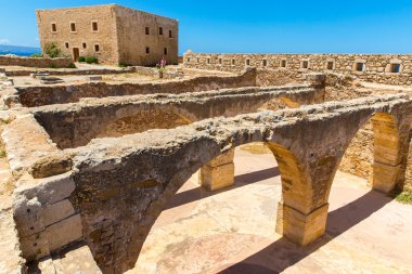 Eski şehirde rethymno Harabeleri