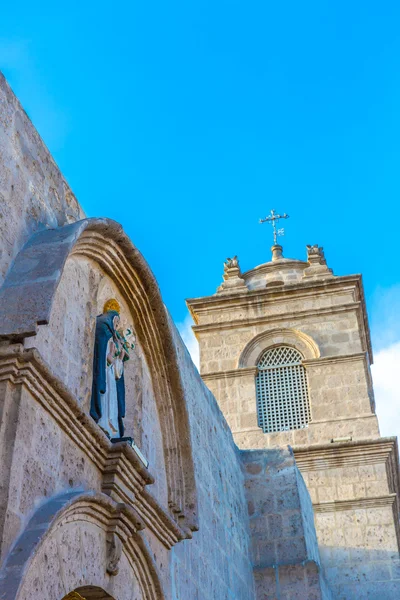 Vieille église à Arequipa — Photo