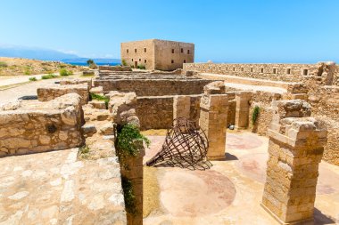 Eski şehirde rethymno Harabeleri
