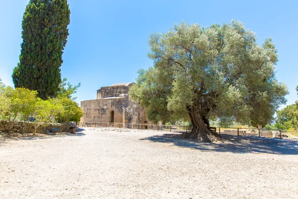 Monastery in Messara Valley — Stock Photo, Image