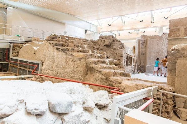 Archäologische Stätte in Fira — Stockfoto