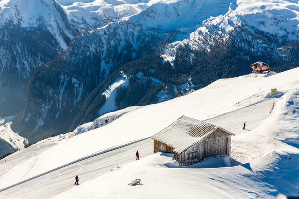 Kayak merkezinde otel — Stok fotoğraf