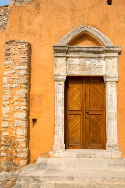 Church in small cretan village Kavros in Crete  island, Greece. Travel Background — Stock Photo, Image