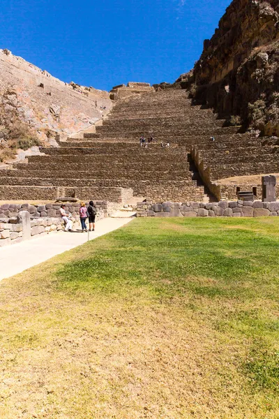 Ollantaytambo, peru, inca ruïnes en archeologische site in urubamba, Zuid-Amerika — Stockfoto