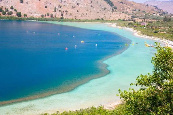 Słodkowodne jezioro w miejscowości kavros w wyspa Kreta — Zdjęcie stockowe