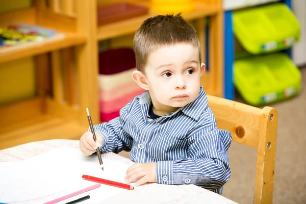 Bambino piccolo ragazzo — Foto Stock