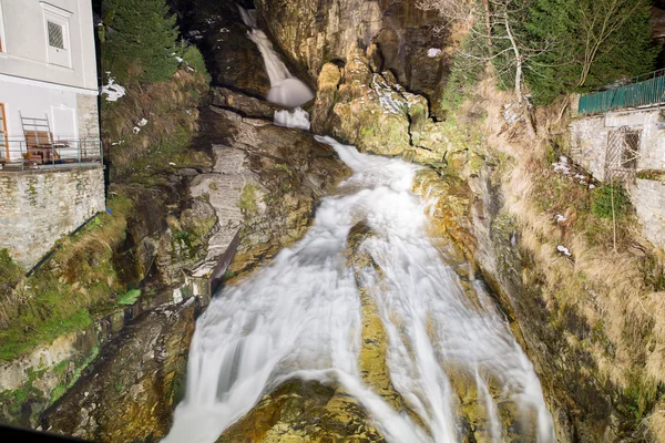 Skigebied stad — Stockfoto