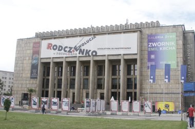 polonya