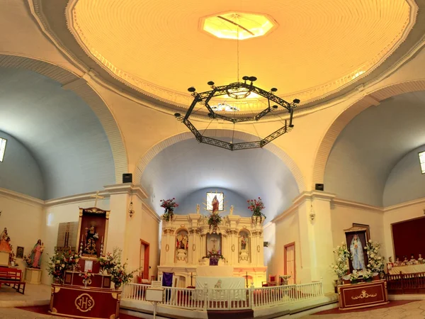 Εκκλησία σε pica, atacama, ΧΙΛΗ, — Φωτογραφία Αρχείου