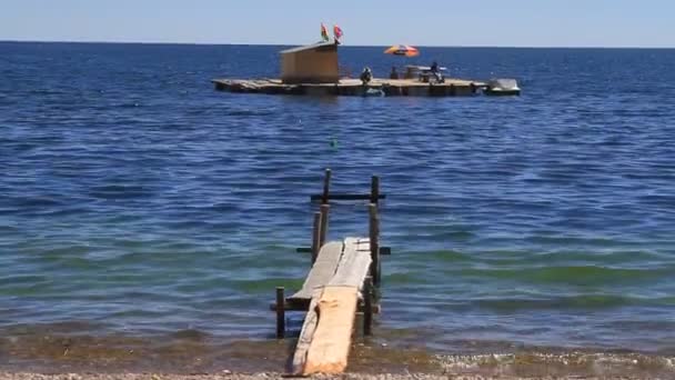 Drijvende eilanden van lake titicacca — Stockvideo