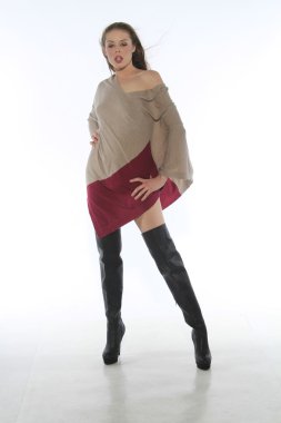 genç seksi üstsüz modeli