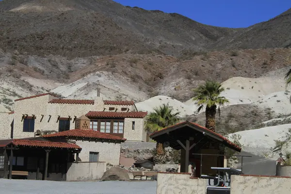 Scottys castle, Death Valley California — Stock Photo, Image