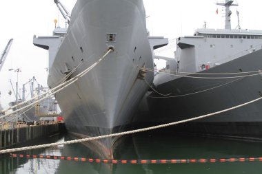 büyük gemileri Deniz Müzesi ve dock