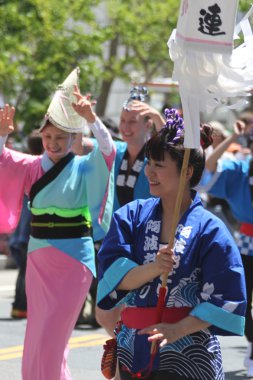 Cherry blossom Festivali - grand parade san francisco