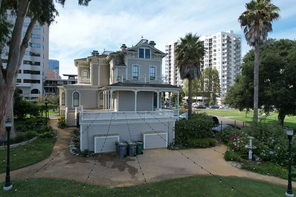 Luftaufnahme Von Oakland Lake Merritt Und Cameron Stafford House — Stockfoto