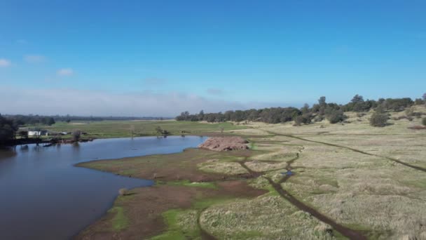 Volando Sobre Parque Bidwell Chico California — Vídeos de Stock