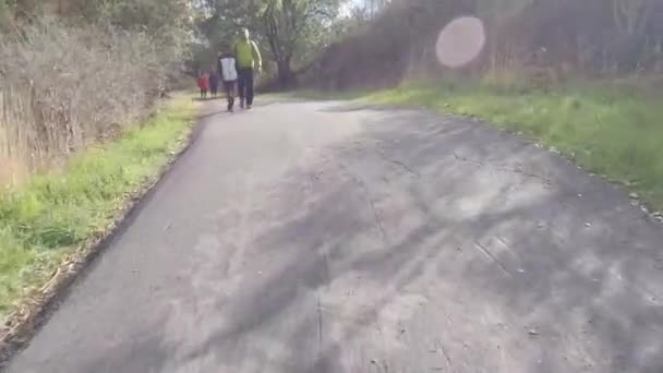 Велосипедный Спуск Тропе Водохранилище Сан Пабло Парк Тилден Беркли Калифорния — стоковое видео