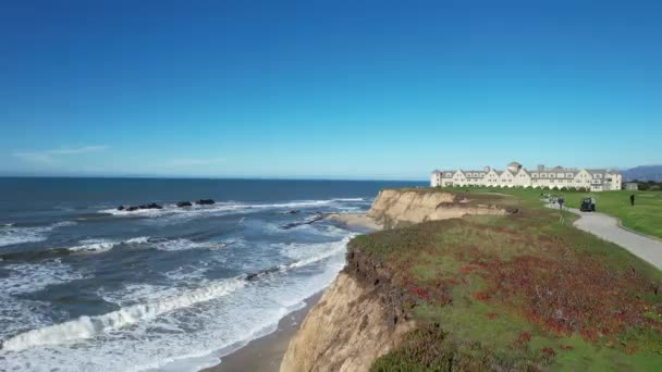 Volare Sulla Costa Della California — Video Stock