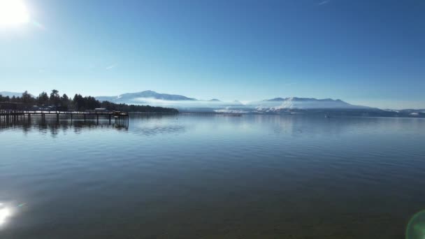 Winter Über Den Lake Tahoe Kalifornien Fliegen — Stockvideo