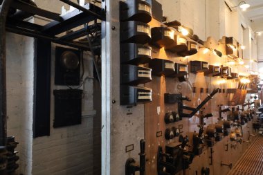 2-2-2022: Folsom California: Folsom hidroelektrik parkı ve Natoma Gölü