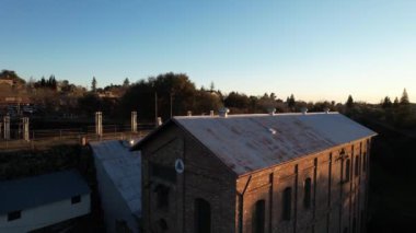 Folsom Hidroelektrik Parkı 'nın hava videosu