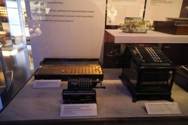 3-3-2022: Mountain View, California Bilgisayar Bilimleri Müzesi Dağ Manzarası