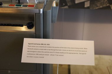 3-3-2022: Mountain View, California Bilgisayar Bilimleri Müzesi Dağ Manzarası