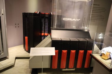 3-3-2022: Mountain View, California: IBM makineleri, Bilgisayar Bilimi Müzesi Mountain View California