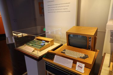 3-3-2022: Mountain View, California Bilgisayar Bilimleri Müzesi Dağ Manzarası