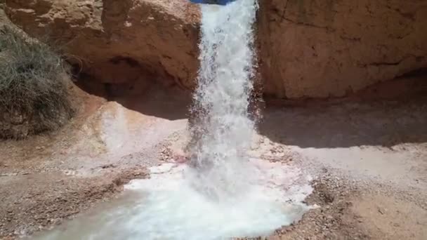 Waterfall Mossy Cave Utah — Stock Video