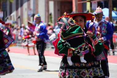 3-29-2022: San Francisco, California: Karnaval San Francisco