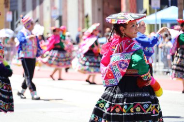 3-29-2022: San Francisco, California: Karnaval San Francisco