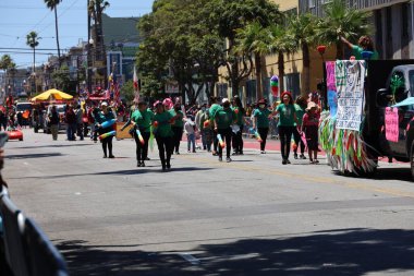 3-29-2022: San Francisco, California: Karnaval San Francisco