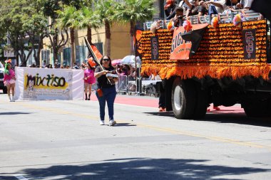 3-29-2022: San Francisco, California: Karnaval San Francisco