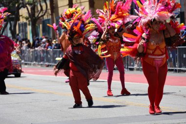 3-29-2022: San Francisco, California: Karnaval San Francisco