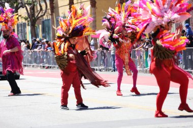 3-29-2022: San Francisco, California: Karnaval San Francisco