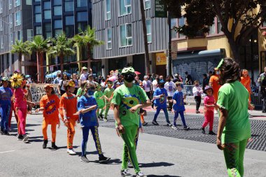 3-29-2022: San Francisco, California: Karnaval San Francisco