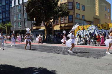 3-29-2022: San Francisco, California: Karnaval San Francisco