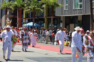 3-29-2022: San Francisco, California: Karnaval San Francisco