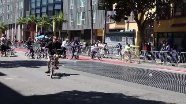 202022 San Francisco California San Francisco Carnaval Parade Dancers — Stock Video