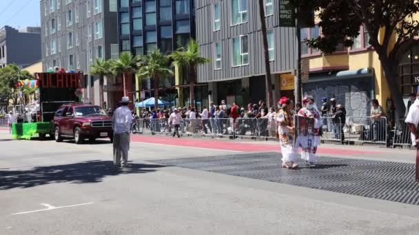 202022 San Francisco California San Francisco Carnaval Sfilata Ballerini — Video Stock