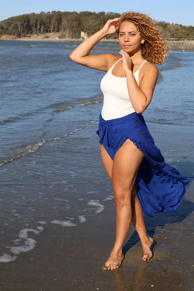 Photo Beautiful Brazilian Lady Beach — Zdjęcie stockowe