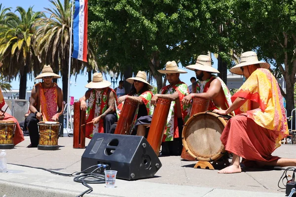 2022 San Francisco California Tahitian Performers Bastille Day Celebrations — 图库照片